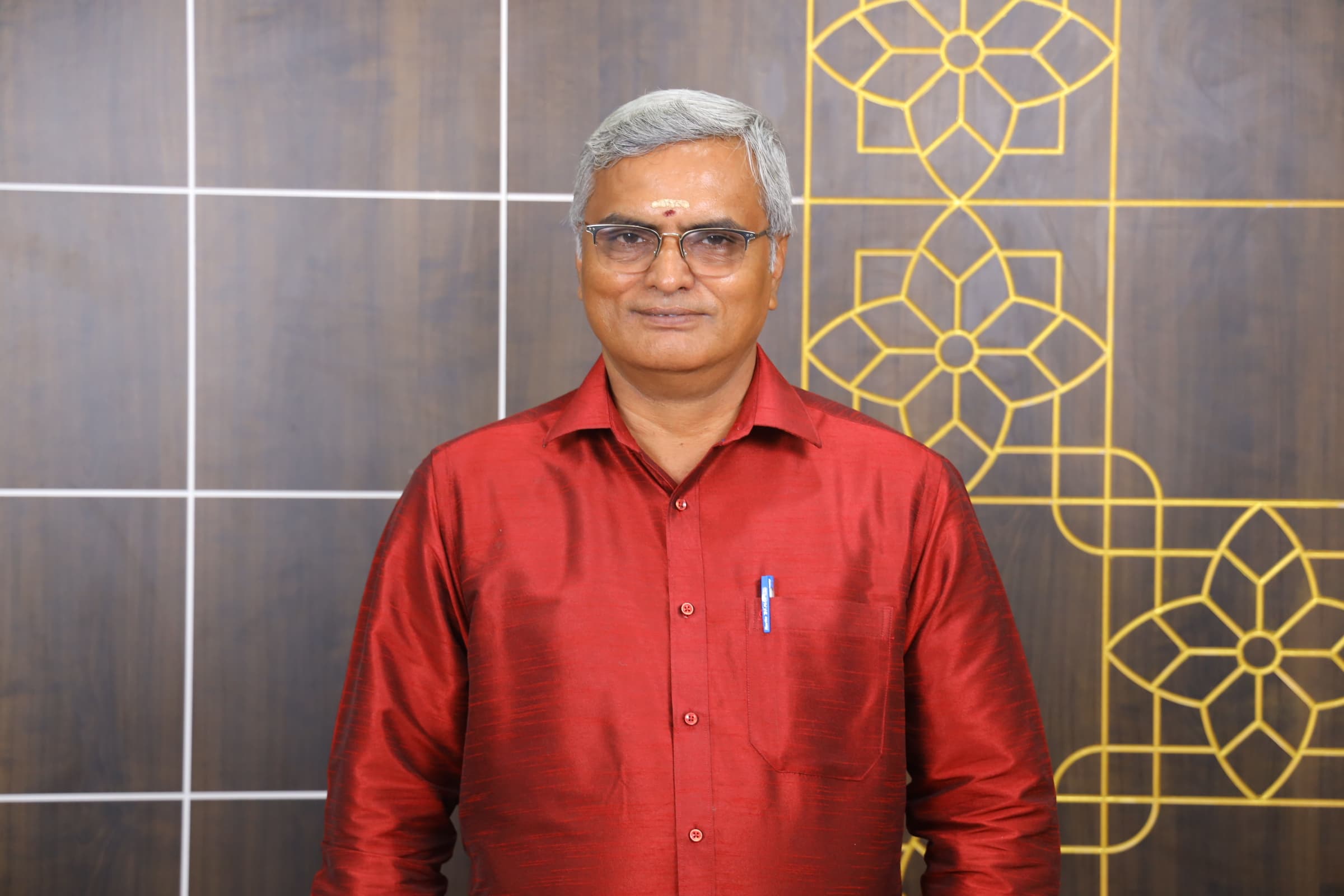 Portrait of Santhakumar Velayudham – ALP Astrologer & Educator